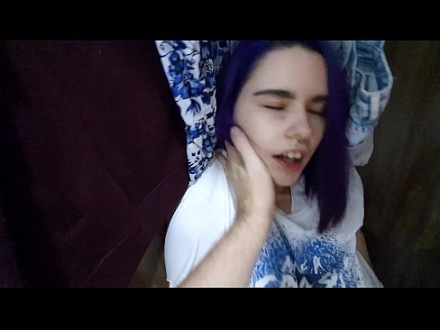 ❤️ Truvò a mo surella in l'armadiu è l'aiutò à cum ❤ Porno à co.ixiporn-com.ru ❌️❤